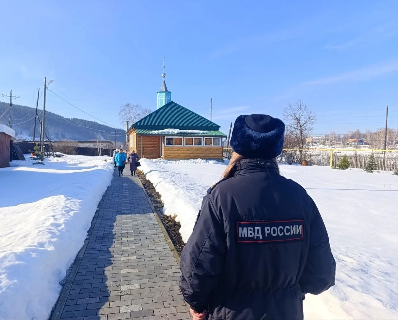 В Челябинской области полицейские обеспечили правопорядок в праздник Ураза-байрам В Челябинской области полицейские обеспечили правопорядок в праздник Ураза-байрам