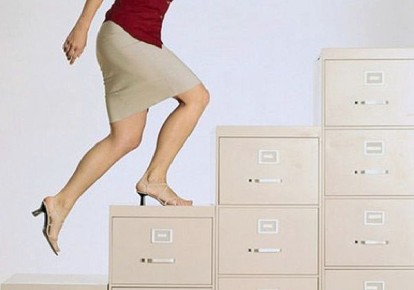 Как преодолеть страх и добиться карьерного роста на новой работе