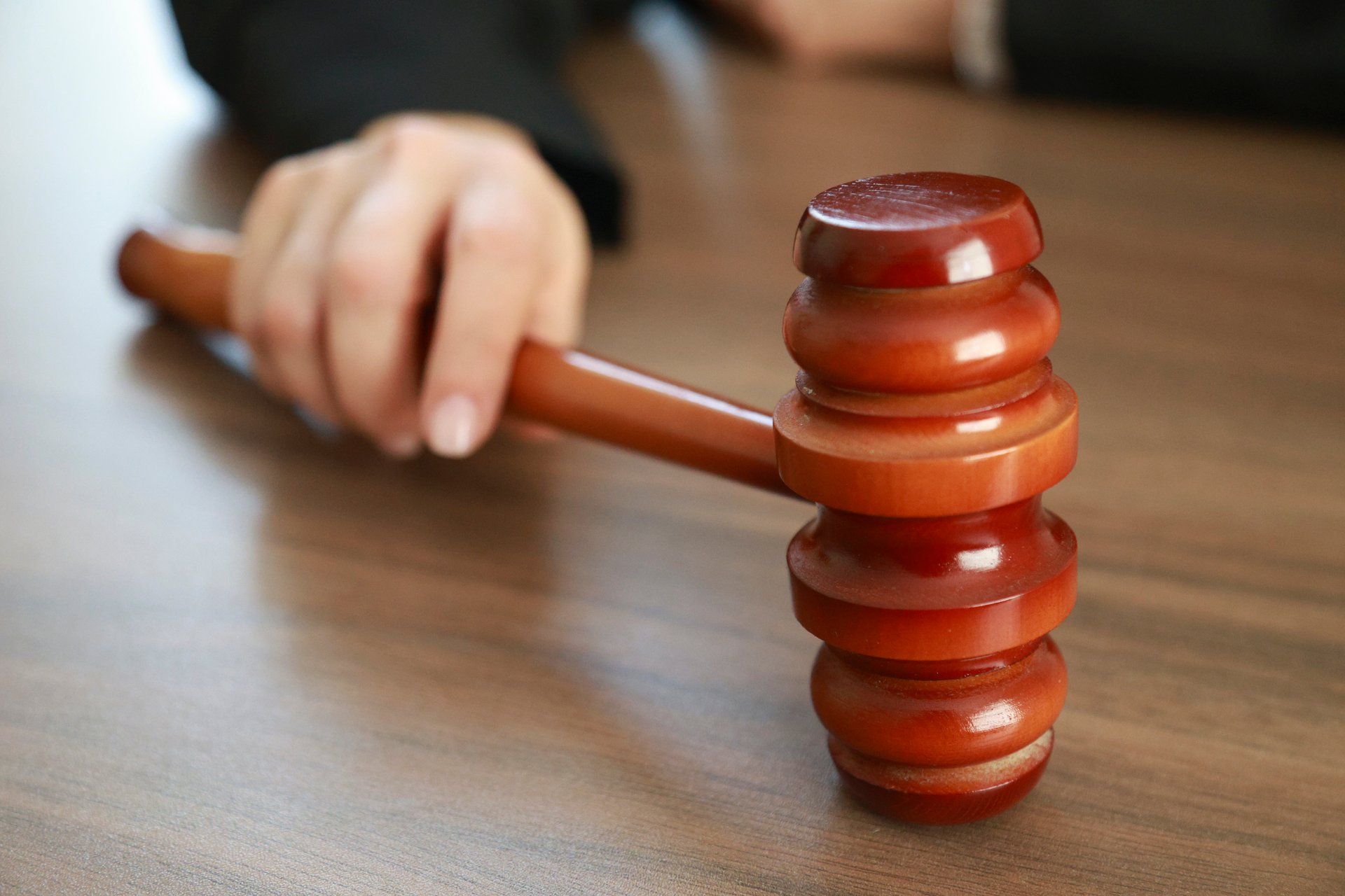 Жительница Магнитогорска пойдет под суд из-за поджога чужой квартиры после ссоры с хозяином