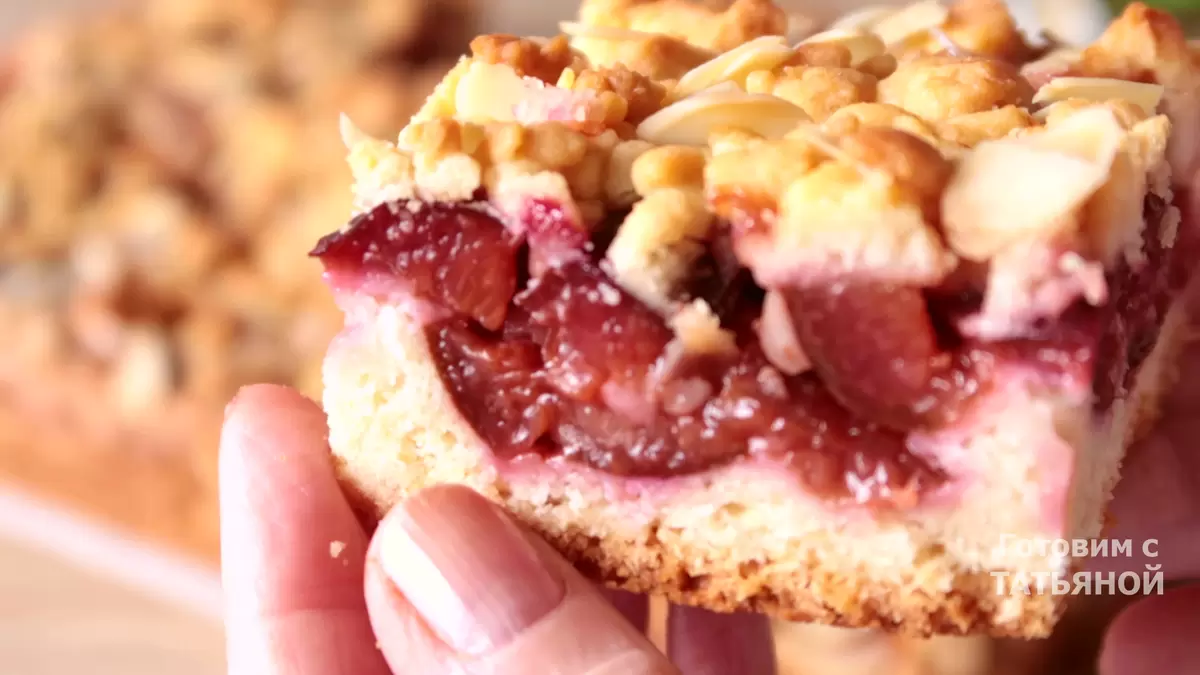 Неповторимый пирог из песочного теста с потрясающей начинкой