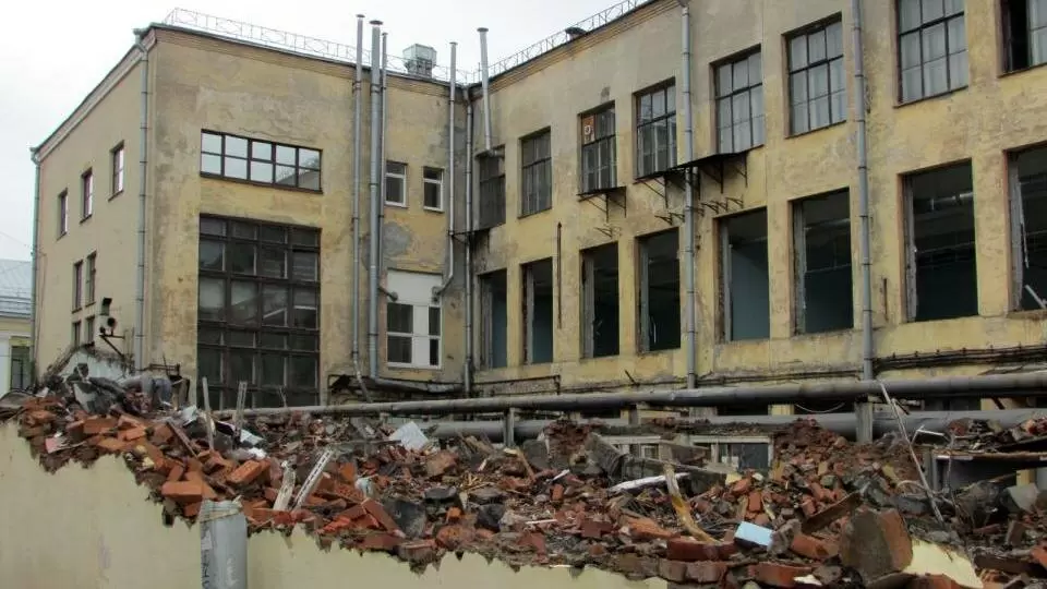 Фабрика-кухня в Петроградском районе не получит статус объекта культурного наследия