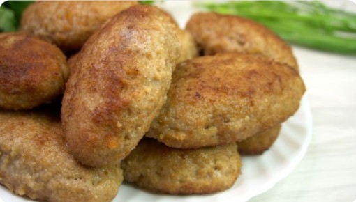 Сочные мясные зразы с удивительной начинкой, которые спасут любой ужин