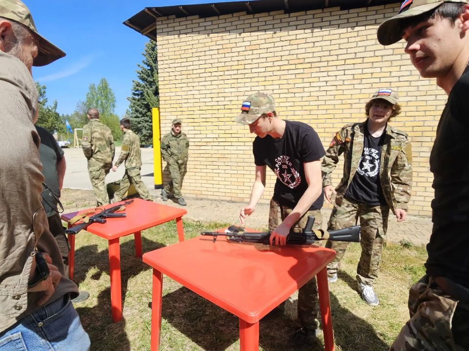 В Магнитогорске прошёл региональный этап VI Всероссийского военно-спортивного фестиваля имени А.В. Суворова В Магнитогорске прошёл региональный этап VI Всероссийского военно-спортивного фестиваля имени А.В. Суворова