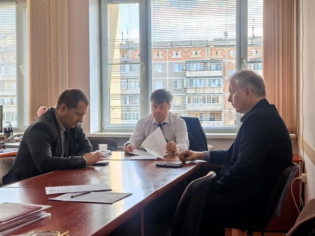 С итогов XIX Всероссийского конкурса «Лучшее муниципальное образование России в сфере управления общественными финансами» началось заседание комиссии по муниципальной собственности и земельным отношениям под... С итогов XIX Всероссийского конкурса «Лучшее муниципальное образование России в сфере управления общественными финансами» началось заседание комиссии по муниципальной собственности и земельным отношениям под...