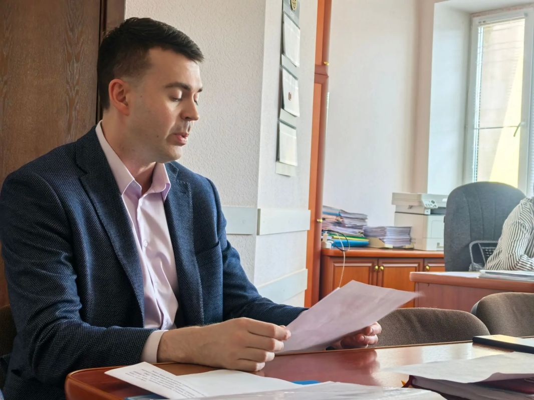 С итогов XIX Всероссийского конкурса «Лучшее муниципальное образование России в сфере управления общественными финансами» началось заседание комиссии по муниципальной собственности и земельным отношениям под... С итогов XIX Всероссийского конкурса «Лучшее муниципальное образование России в сфере управления общественными финансами» началось заседание комиссии по муниципальной собственности и земельным отношениям под...