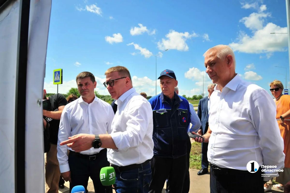Алексей Текслер оценил строительство автодороги в южной части Магнитогорска Алексей Текслер оценил строительство автодороги в южной части Магнитогорска