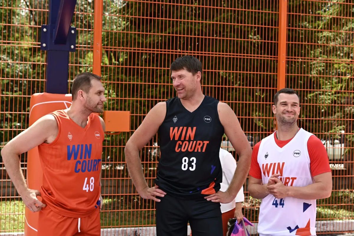 WIN COURT в Магнитогорске: новая баскетбольная площадка открылась в сквере «Университетский» МГТУ им. Г.И. Носова WIN COURT в Магнитогорске: новая баскетбольная площадка открылась в сквере «Университетский» МГТУ им. Г.И. Носова
