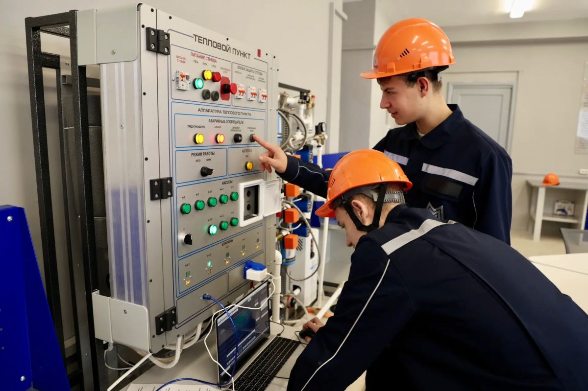 За последнее десятилетие в Магнитогорске сформировалась целостная образовательная система, охватывающая все этапы подготовки - от дошкольного образования до трудоустройства выпускников За последнее десятилетие в Магнитогорске сформировалась целостная образовательная система, охватывающая все этапы подготовки - от дошкольного образования до трудоустройства выпускников