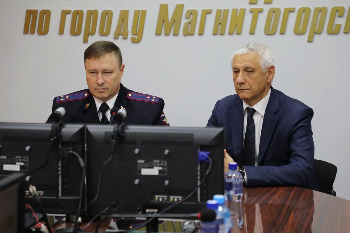 Сегодня в режиме видеоконференции состоялось представление нового начальника Управления МВД России по Магнитогорску — полковника полиции Анатолия Ивановича Тульского