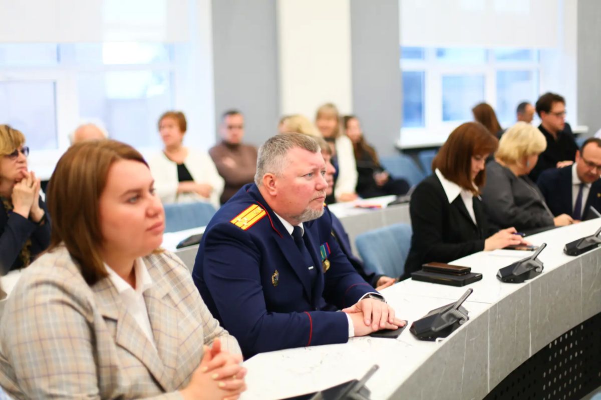 В Челябинской области подписаны соглашения о развитии кадетского движения СК России и внедрении технологий искусственного интеллекта В Челябинской области подписаны соглашения о развитии кадетского движения СК России и внедрении технологий искусственного интеллекта