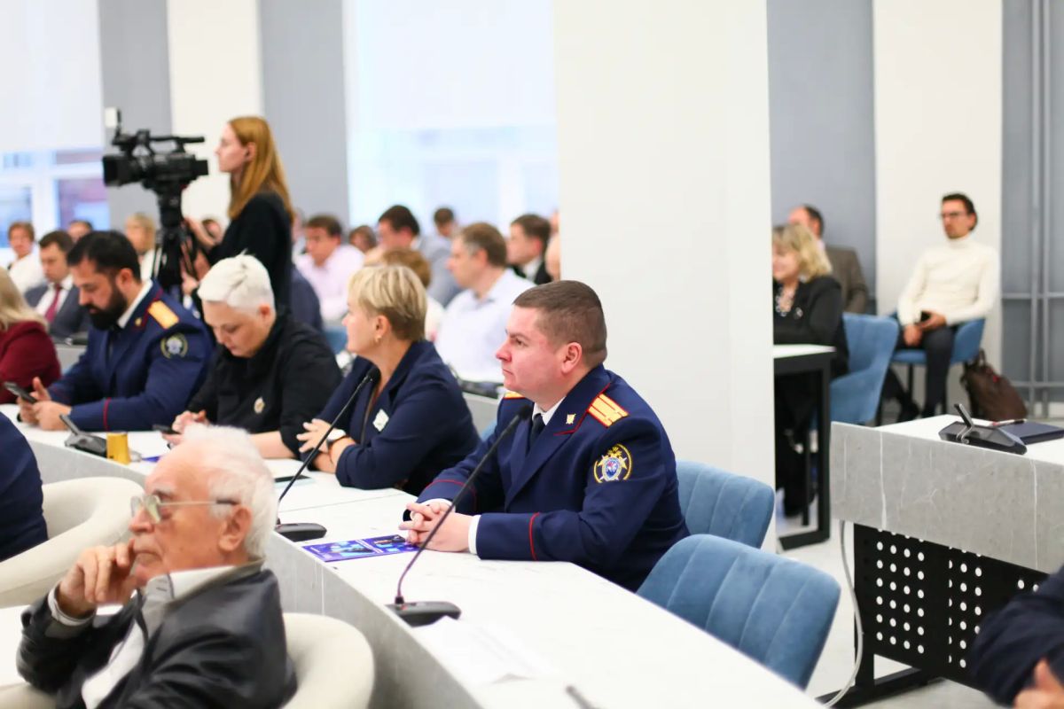 В Челябинской области подписаны соглашения о развитии кадетского движения СК России и внедрении технологий искусственного интеллекта В Челябинской области подписаны соглашения о развитии кадетского движения СК России и внедрении технологий искусственного интеллекта
