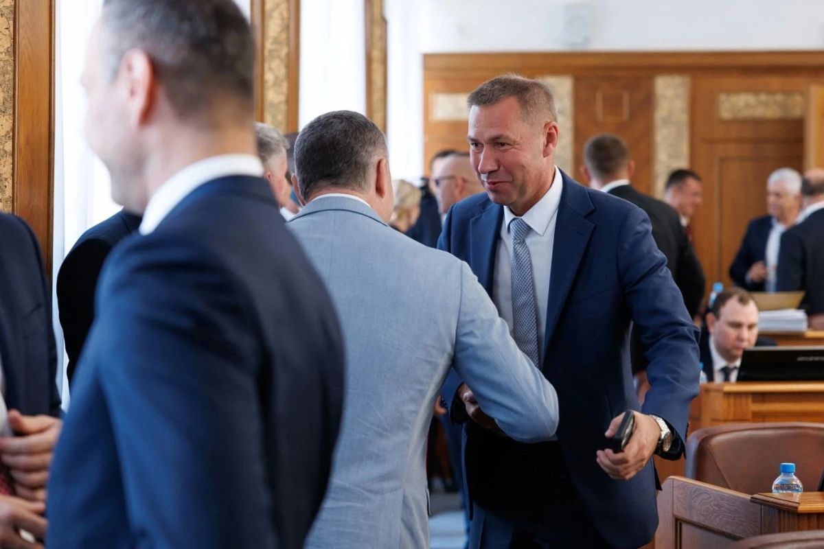 Штраф за молчание. На сентябрьском заседании Законодательного Собрания региона депутаты приняли поправки в закон «Об административных правонарушениях в Челябинской области» Штраф за молчание. На сентябрьском заседании Законодательного Собрания региона депутаты приняли поправки в закон «Об административных правонарушениях в Челябинской области»