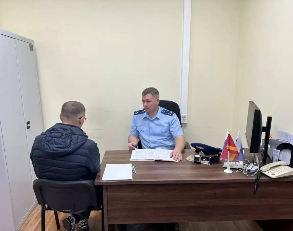 Прокурор Ленинского района г.Магнитогорска провел личный прием членов семей участников специальной военной операции Прокурор Ленинского района г.Магнитогорска провел личный прием членов семей участников специальной военной операции