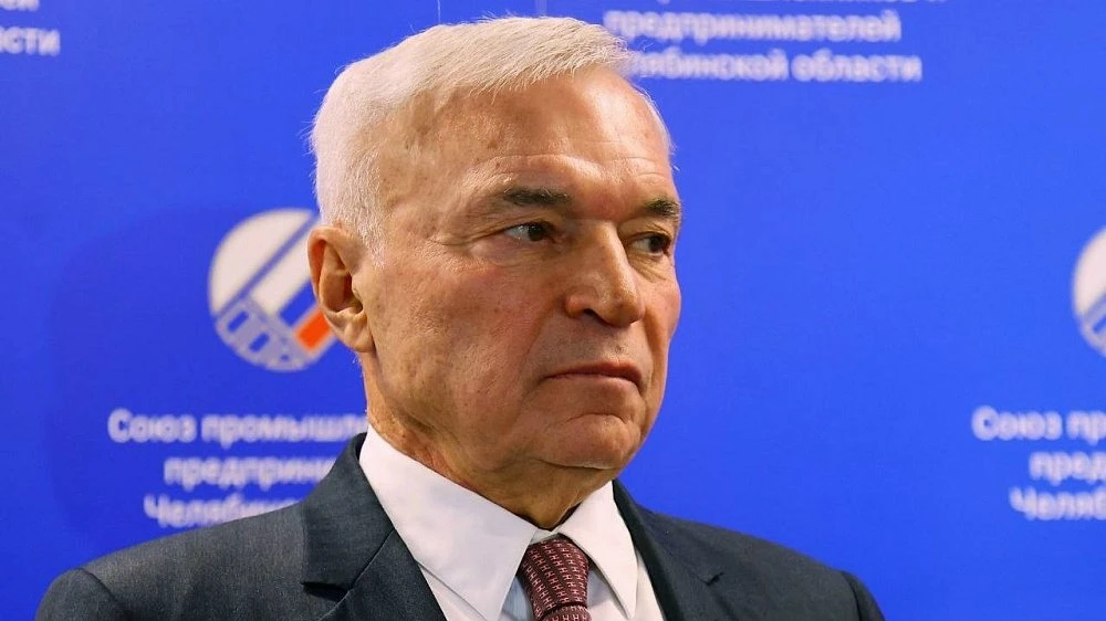 Губернатор Алексей Текслер поздравил председателя Совета директоров ПАО «Магнитогорский металлургический комбинат» Виктора Рашникова с орденом «За заслуги перед Отечеством» I степени: